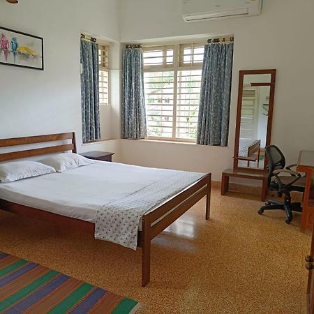 Srinekatan Heritage Villa Homestay Ahmedabad Buitenkant foto