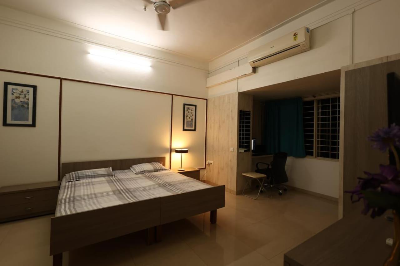 Srinekatan Heritage Villa Homestay Ahmedabad Buitenkant foto