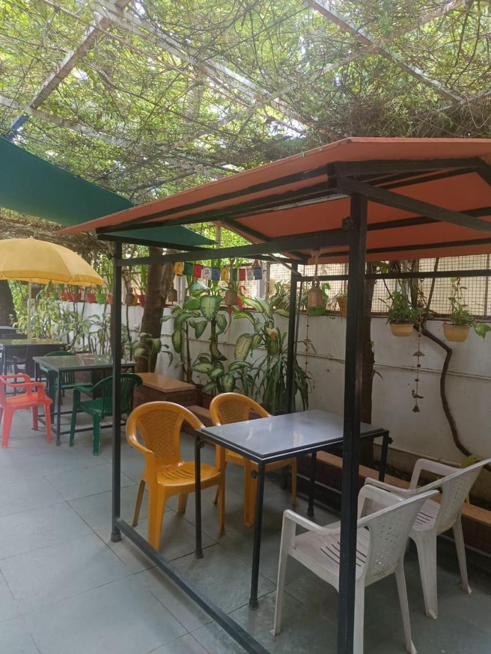 Srinekatan Heritage Villa Homestay Ahmedabad Buitenkant foto